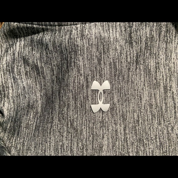 Under Armour half-zip grey pullover - Picture 2 of 3